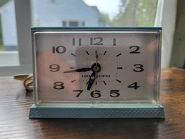 Vintage Blue General Electric (GE) Model 7331-2 Snooz-Alarm Clock - Test... - $29.69