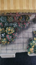 KinderWay Marketsquare Flower Stand With Box Goebel 1989 962-D, 63-1467,... - $40.00