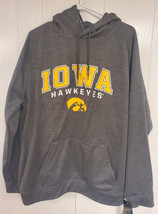 Iowa Hawkeyes  Colosseum Grey Pullover Kangaroo Pocket Hoodie - NCAA - £31.41 GBP