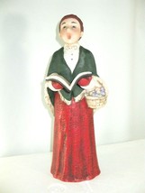 Grandeur Noel 2003 Collector Edition Woman Caroler w/ Book Figurine f/ Choir Set - £7.98 GBP