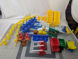 Fisher Price Geotrax Misc Accessories Signs Cars Rails Lot - £31.84 GBP