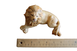 Vintage Enesco Peace On Earth Lion Figure Figurine 1987 Betty Chaisson 5... - $14.25