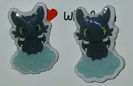 how to train your dragon Earrings Post - $244.35 MXN