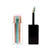 Liquid Shimmer - Goldie - $928.02 MXN