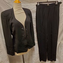 Giorgio Armani Le Collezioni Women&#39;s Black Blazer and Pants Set - £156.44 GBP