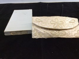 Bags by Debbie Beaded Clutch Purse Ivory with Box Vintage John Wind Imports - $19.75