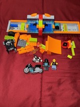 Lego 60294 City Stunt Show Truck set Incomplete Stunts - $22.78 CAD