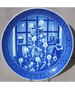 ROYAL COPENHAGEN 2011 Christmas Plate - WAITING for SANTA CLAUS - MINT! - $65.00