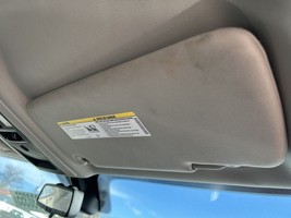 Passenger Sun Visor Classic Style Fits 13-23 DODGE 1500 PICKUP 104817275 - $1,125.13 MXN