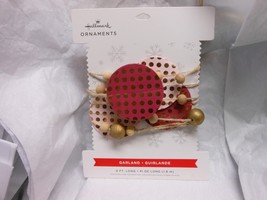 Hallmark &quot;Burgundy Pink Garland&quot; 6&quot; Strand Wood Balls &amp; Dotted Fabric/Pa... - $143.38 MXN