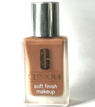 CLINIQUE SOFT FINISH MAKEUP SOFT SPICE 1 oz / 30mL RARE Free Shipping - $710.56 MXN