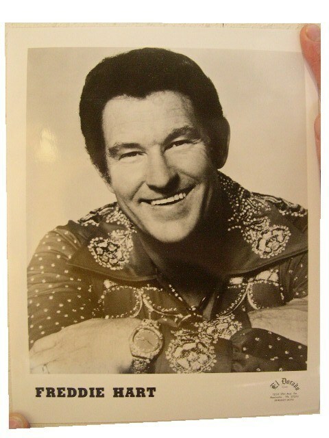 Freddie Hart Presser Kit Photo - $26.99