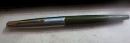 Vintage Parker Fountain Pen Gray &amp; CHROME 5 1/2&quot; Gold color Arrow Clip Trim - $50.46 CAD