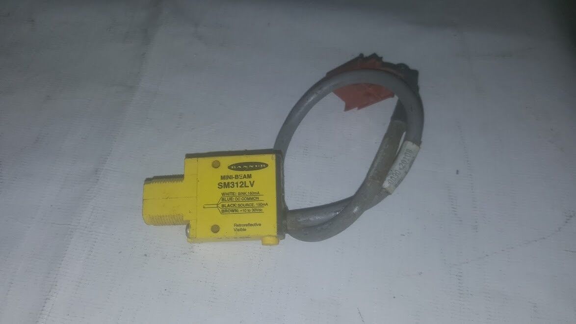BANNER SM312LV  mini-beam photoelectric sensor - $113.85