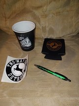 Lot Of 2-Way Inn Swag Oldest Bar In Detroit Cup Koozie Sticker Decal Pen Green - £15.57 GBP