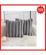 Set of 2 Grey Faux Fur 18x18 Decorative Pillow Covers - Luxurious Velvet... - €32,69 EUR