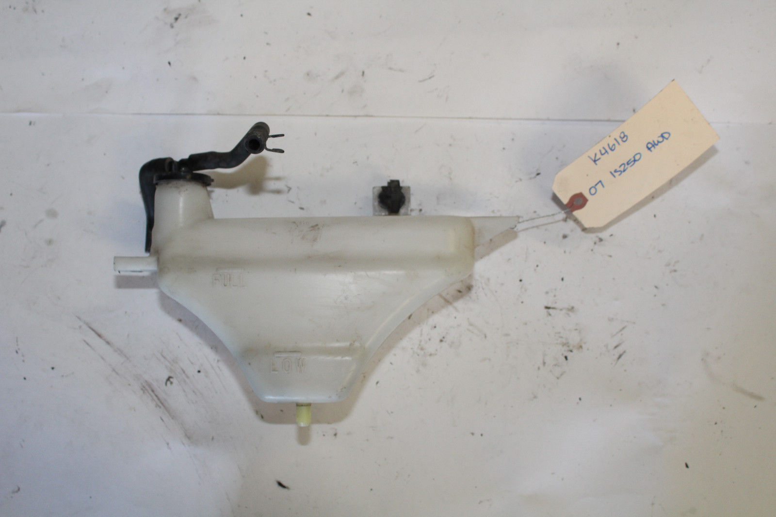 2006-2013 LEXUS IS250 AWD ENGINE COOLANT RESERVOIR TANK K4618 - $54.00