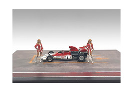 &quot;Race Day&quot; Two Diecast Figures Set 6 for 1/43 Scale Models by American Diorama - £22.60 GBP