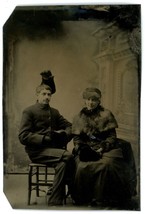 CIRCA 1860&#39;S Rare 1/6th Plate TINTYPE Couple Winter Clothing Haunted Glove Prank - £149.16 GBP