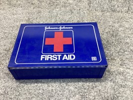 Vtg Wall Mount Johnson &amp; Johnson First Aid Kit Blue Metal Box 8161 Most Contents - £19.78 GBP