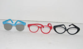 3 Pairs of Plastic Glasses/ Frames for 18&quot; Dolls Black Blue Red - £7.85 GBP