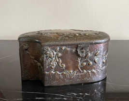 Superb Large Antique Chinese Relief Ornate Metal Dresser Vanity Box - £938.71 GBP