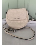 G By Guess Women’s Hand Bag Tan Off White Quilted Style Purse Adj Should... - $756.38 MXN