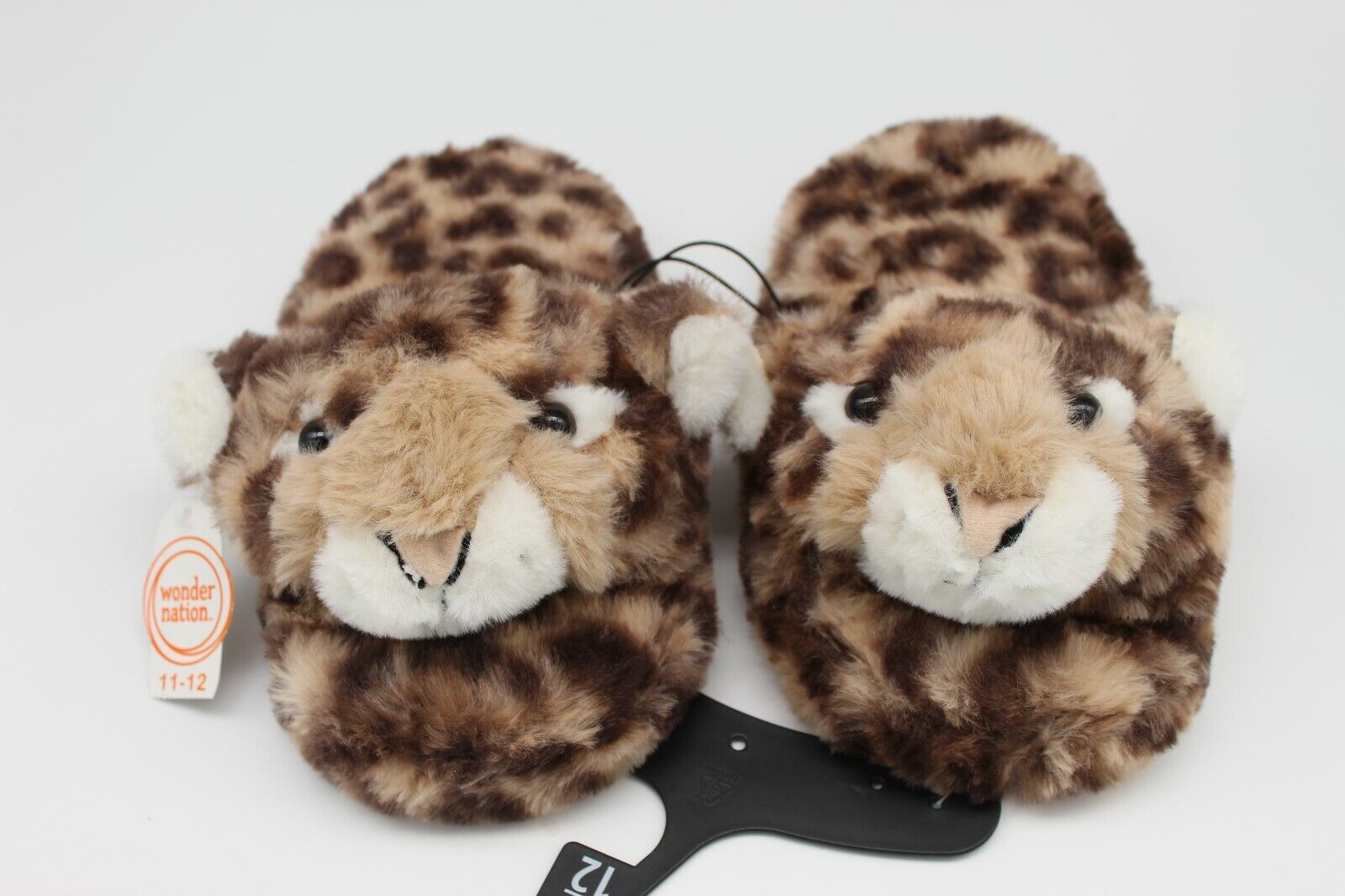Primary image for BRAND NEW  GIRLS SIZE 11-12 WONDER NATION Leopard FUR SLIPPERS