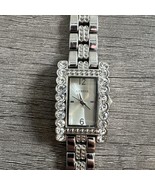 Geneva Watch Women Silver Tone Jewel Needs Battery - $27.60 CAD