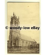 h0908 - St Thomas Church , Newport , Isle of Wight - postcard - $50.55 MXN
