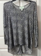 Camilla &amp; Company Top Womens XL Leopard Print Long Sleeve Semi Sheer Mob Wife - $13.74