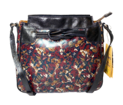 New Patricia Nash Woman&#39;s Antilly Leather Sling Bag Scarlet Bloom - £126.60 GBP