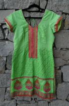 Indian Women Green Kurta Embroidered Tunic for Leggings Top Pakistani Small - $15.51