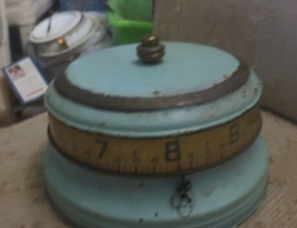 Antique Vintage BLUE USA METAL ROTARY TAPE MEASURE WIND UP CLOCK D-95.18... - $55.74