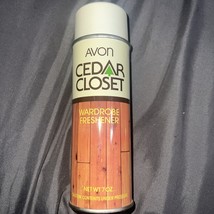 Vintage Avon 1982 CEDAR CLOSET Spray WARDROBE Air Freshener Discontinued - $9.89