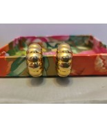 Designer Pauline Rader ~ Vintage Gold Plated Scalloped Clip Earrings - $25.36