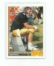 Brett Favre (Green Bay Packers) 1991 Upper Deck Rookie Card #13 - £7.42 GBP