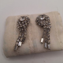 Vintage Chandelier Rhinestone Clear Dangling Statement Earrings Clip On - £24.35 GBP