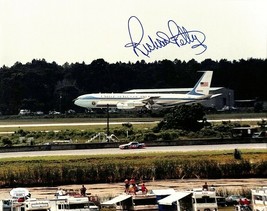 Richard Petty Signed 11x14 Nascar Photo vs. Jet JSA Hologram - £90.80 GBP