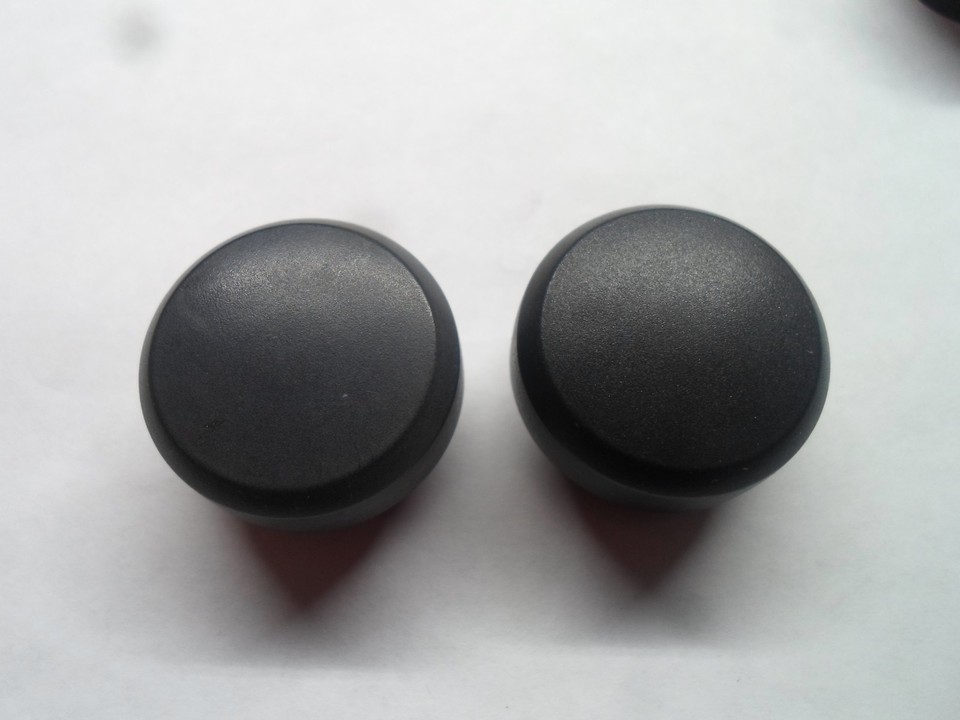 2006 - 2007 JEEP COMMANDER RADIO STEREO TUNER KNOB SET OEM - $16.95