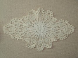 Vintage Doily 14&quot;x7.5&quot; handmade crochet knit knitted beige kitsch home h... - $8.09