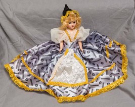 Vintage Doll Kraft Natural Sliced Cheese Doll Beautiful Dolls of Many Land g35 - £12.57 GBP