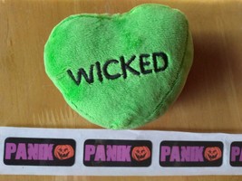 Halloween Wicked Green 4&quot; Plush Stuffed Conversation Heart - £3.92 GBP