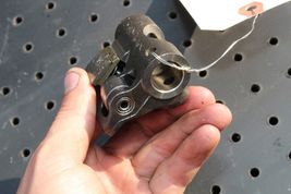 2000-2005 TOYOTA CELICA GTS ROCKER SHAFT LINK BRACKET #3 GT-S M664 image 7