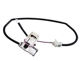W10682535 Whirlpool Washer Door Latch - $226.94 MXN