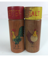 Vintage Farm Country Rooster Wooden Cylinder Salt &amp; Pepper Shakers - $176.33 MXN