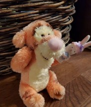 Disney Store Exclusive HTF Tigger Easter Puppet Stuffed Animal 11&quot; Plush LIMITED - £5.30 GBP