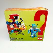 LEGO CLASSIC: Fun Future (10402) 186 Pieces - NEW Damaged Box - $19.99