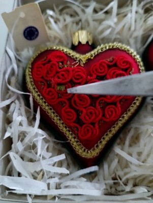 Dillard's Trimmings Vintage Set (2) Hearts Handcrafted Ornament Made in Germany Item image 6