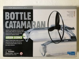 4M Green Science Bottle Catamaran Kit - $274.56 MXN